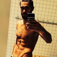 Julien Guirado (Les Anges 6) : muscles et abdos sur Instagram pour un été sexy