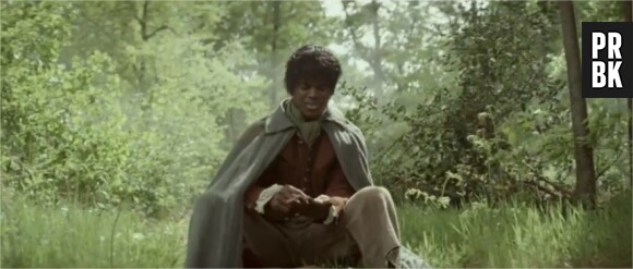 Black M en Frodon (Le Seigneur des anneaux) dans le clip Sur ma route, extrait de l'album "Les Yeux plus gros que le monde"