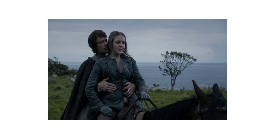  Game of Thrones : Alfie Allen affirme que sa soeur ment 