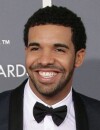  Drake a fum&eacute; un joint sur sc&egrave;ne lors d'un concert &agrave; Houston 