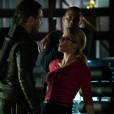  Arrow saison 3 : Oliver et Felicity se seraient embrass&eacute;s 