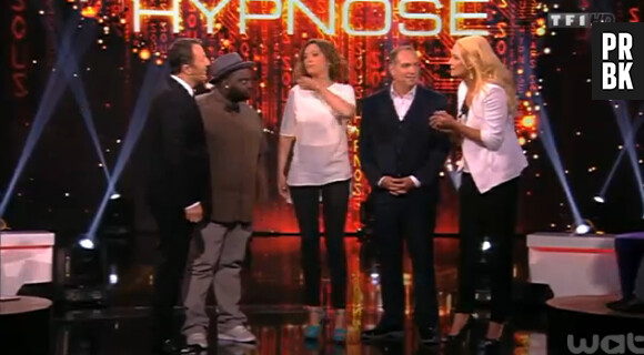 Elodie Gossuin, Sandrine Quétier et Issa Doumbia dans Stars sous hypnose, sur TF1