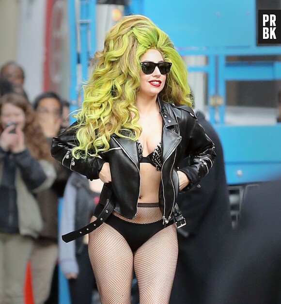 Lady Gaga : soutif et petit culotte, le 2 avril 2014 à New York