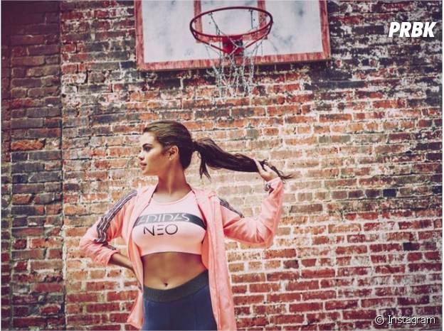 Selena Gomez sexy pour Adidas Neo