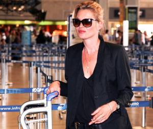 Kate Moss ivre : scandale et embarquement mouvementé dans un avion