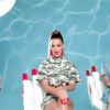 Katy Perry et ses cheveux roses dans le clip de This Is How We Do