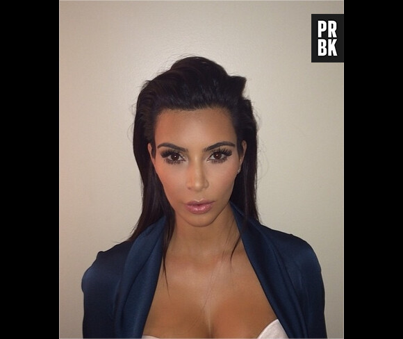 Kim Kardashian : sa nouvelle photo de passeport très décolletée