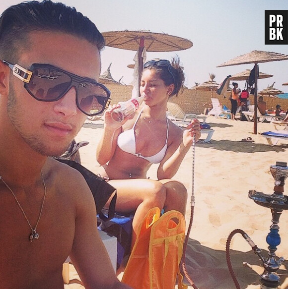Tarek Benattia et Kenza sexy pendant leurs vacances
