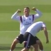 Cristiano Ronaldo se moque de James Rodriguez en plein entraînement