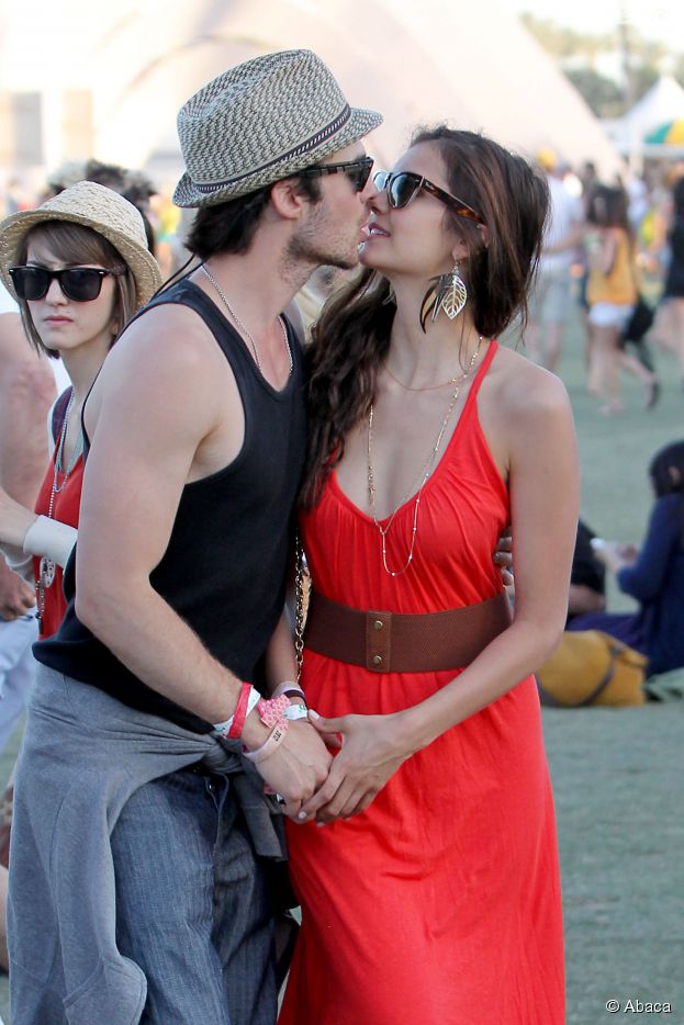 Ian Somerhalder et Nina en couple dans Vampire Diaries mais aussi dans la vie avant leur rupture