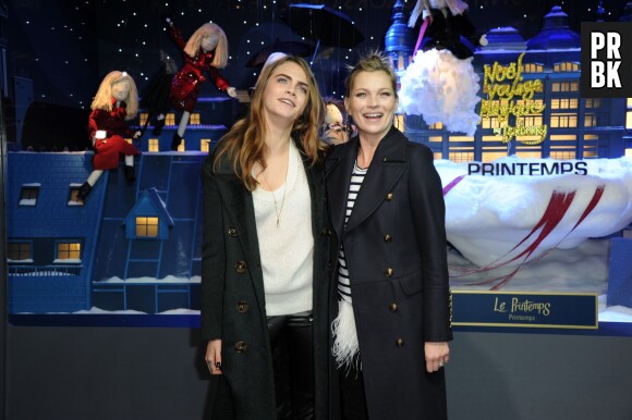 Cara Delevingne et Kate Moss pour dévoiler les vitrines de Noël le 6 novembre 2014 au Printemps