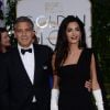 George Clooney et Amal Clooney : badges "Je suis Charlie" sur le tapis rouge des Golden Globes 2015, le 11 janvier 2015 à Los Angeles