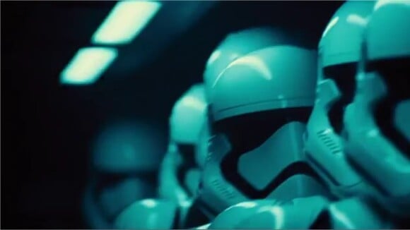 Star Wars 7 : une mannequin sous le casque d'un Stormtrooper ?