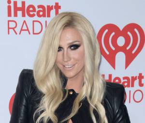 Kesha bient&ocirc;t de retour dans les bacs ?