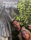 Chris Wood et AnnaSophia Robb dans les coulisses du tournage de The Carrie Diaries