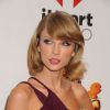 Taylor Swift achète des sites pornographiques à son nom