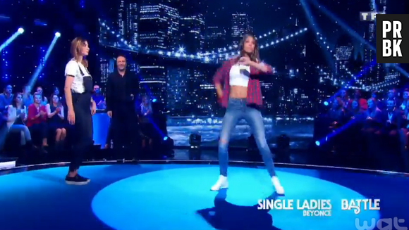 Laury Thilleman et Ariane Brodier : battle de danse ultra sexy dans Vendredi tout est permis, le 27 mars 2015 sur TF1