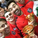 PSG : les joueurs fêtent la victoire en Coupe de la Ligue dans les vestiaires et sur Instagram