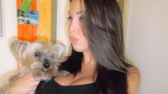 Laury Thilleman, Adixia, Dakota Johnson... les stars et leurs chiens