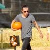 Harry Styles cherche une citrouille à Los Angeles, le 8 octobre 2014 