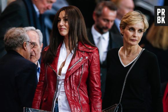 PSG/Barcelone : Monica Bellucci présente au Parc des Princes le mercredi 15 avril 2015 lors du quart de finale de la Ligue des Champions