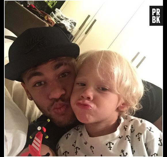 Neymar et son fils Davi Lucca : selfie complice en février 2015