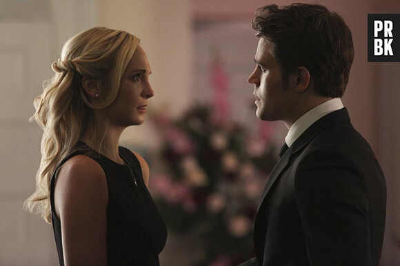 The Vampire Diaries saison 6 : Stefan et Caroline sur une photo