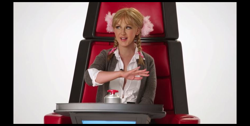  Christina Aguilera en Britney Spears dans une vid&amp;eacute;o promo de la saison 8 de The Voice US 