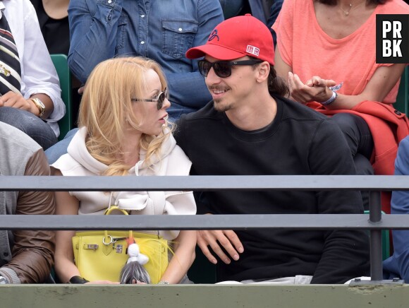 Zlatan Ibrahimovic et sa femme dans les tribunes de Roland Garros, le 28 mai 2015