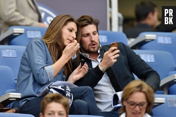 Laury Thilleman et son petit ami Nicolas Tesic lors de la finale de Coupe de France au Stade de France, le 30 mai 2015