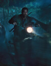  Jurassic World : Chris Pratt et "ses" raptors sur une image extraite du film 