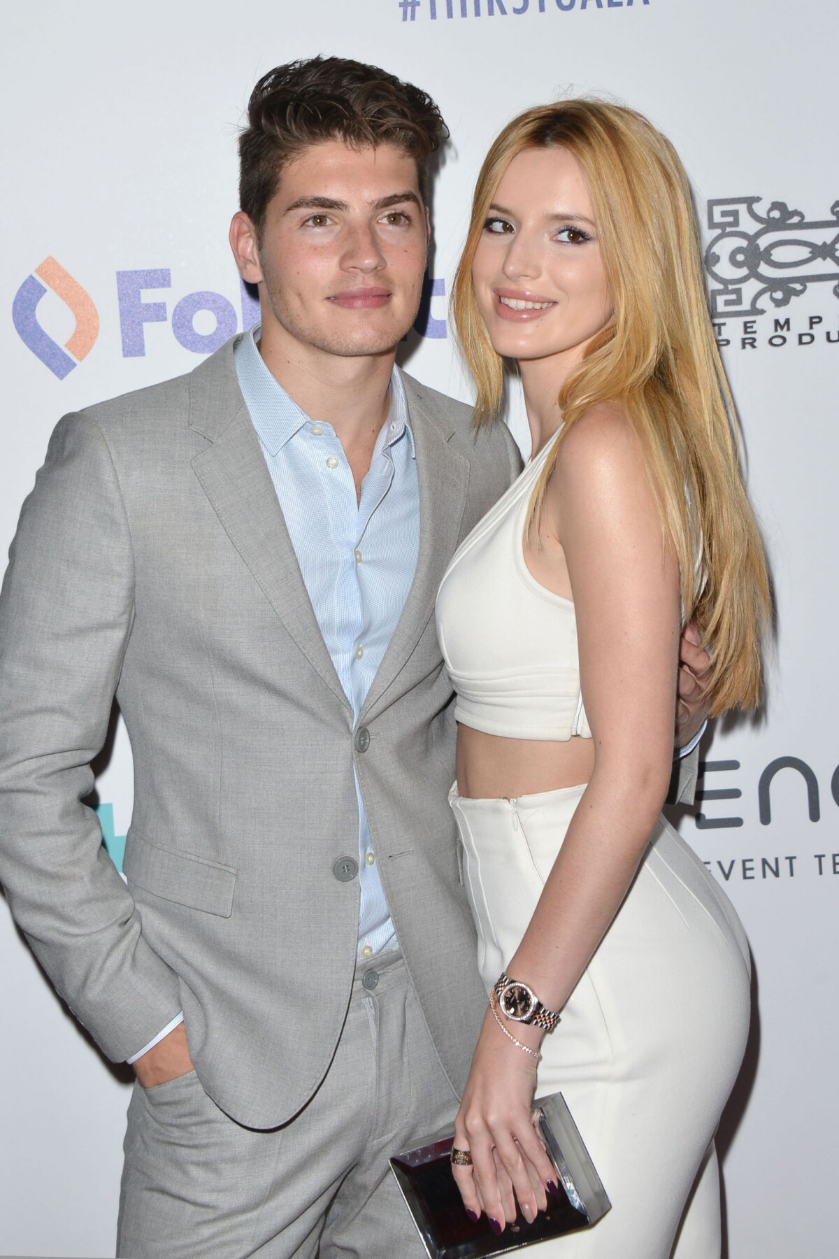 Bella Thorne en couple : découvrez Gregg Sulkin, son petit-ami sexy -  PureBreak