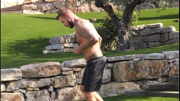 M. Pokora : footballeur sexy sur Instagram pendant ses vacances dans le Sud