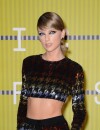 Taylor Swift sur le red carpet des MTV Video Music Awards le 30 août 2015 à Los Angeles