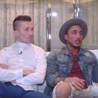 Eddy (Les Vacances des Anges) énervé contre Vivian après son (faux ?) coming-out