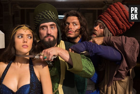 Vanessa Guide, Jean Paul Rouve et Kev Adams au casting du film Les Nouvelles Aventures d'Aladin d'Arthur Benzaquen, au cinéma le 14 octobre 2015