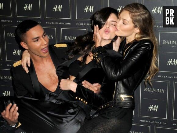 Olivier Rousteing, Kendall Jenner et Gigi Hadid à la soirée de lancement de la collection Balmain x H&M à New-York, le 20 octobre 2015
