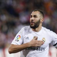 Karim Benzema mis en examen dans l'affaire Valbuena : de retour à Madrid, son club le soutient