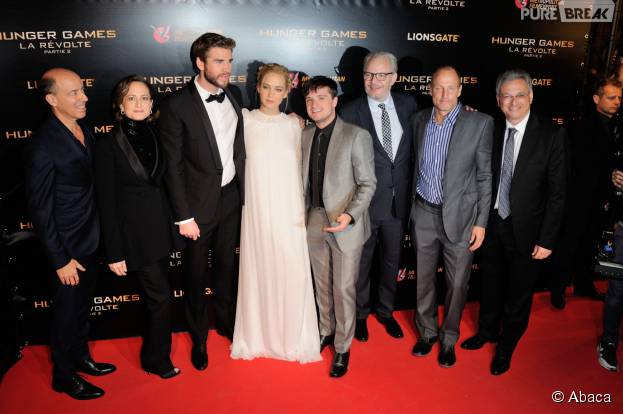 Jennifer Lawrence Divine Josh Hutcherson Liam Hemsworth Hunger Games 4 Enflamme Paris Purebreak