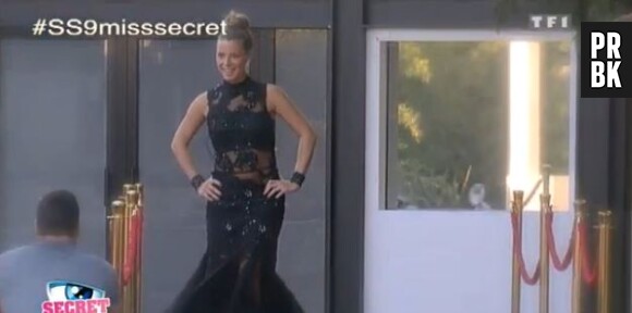 Emilie (Secret Story 9) sexy en robe lors de l'élection de Miss Secret
