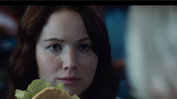 Hunger Games : Katniss crie son amour pour Peeta... ou plutôt la pita