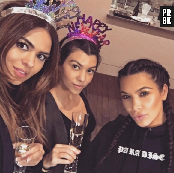 Kim Kardashian fête le passage à 2016 sur une photo Instagram