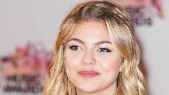 Louane Emera : un rôle très sexy au cinéma pour l'adaptation du livre After ?