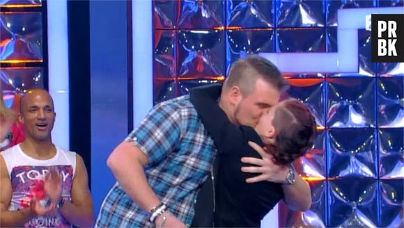 Une demande en mariage surprise dans N'Oubliez pas les paroles de Nagui, le 22 janvier 2016 sur France 2