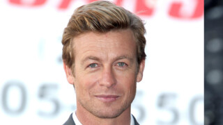 Simon Baker : barbe et cheveux longs, il a changé depuis la fin de Mentalist