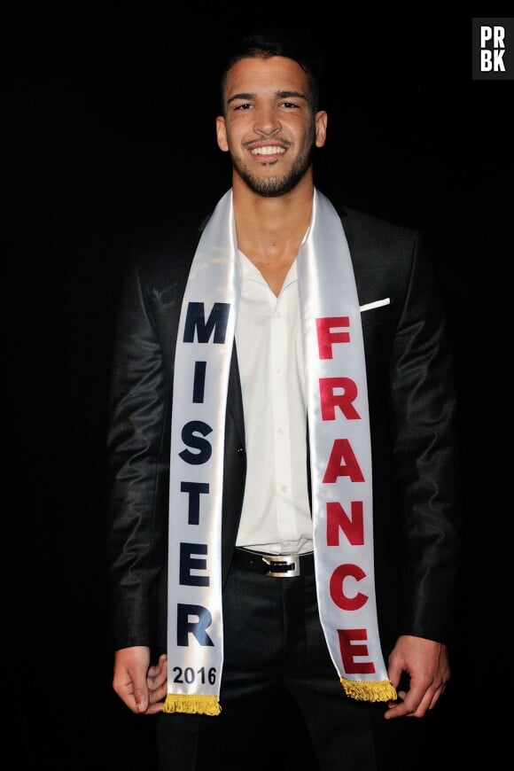 Selim Arik gagnant de Mister France 2016, le 8 mars 2016 à Paris