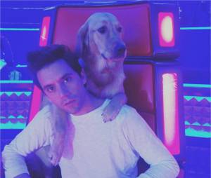 Mika gaga de ses chiens sur Instagram