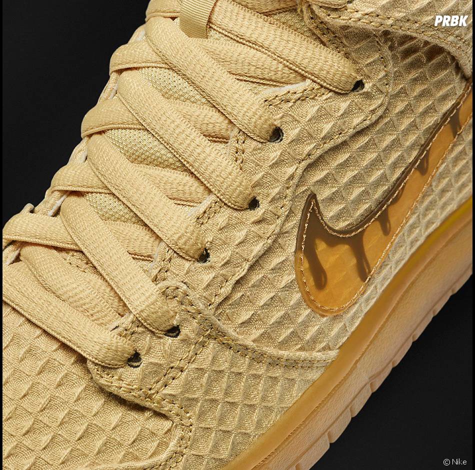 nike waffle sb