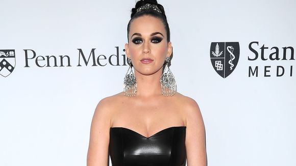 Katy Perry trompée par Orlando Bloom avec Selena Gomez ? Sa réaction étonnante face aux rumeurs