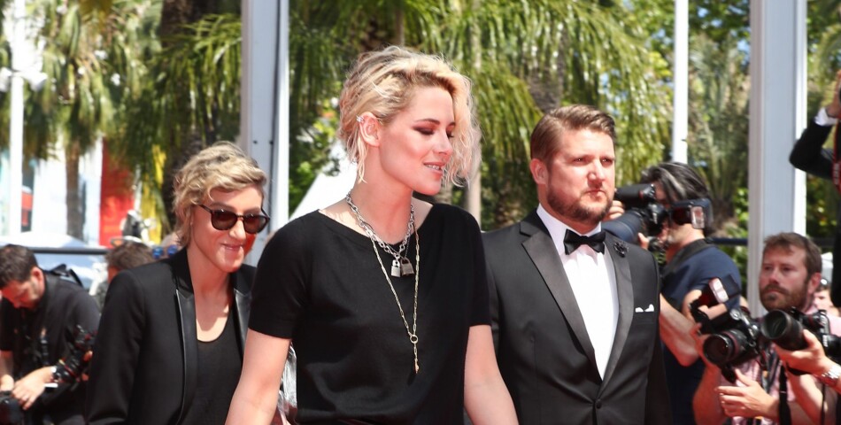 Kristen Stewart accompagnée d&#039;Alicia Cargile sur le tapis rouge de American Honey le 15 mai 2016 au Festival de Cannes